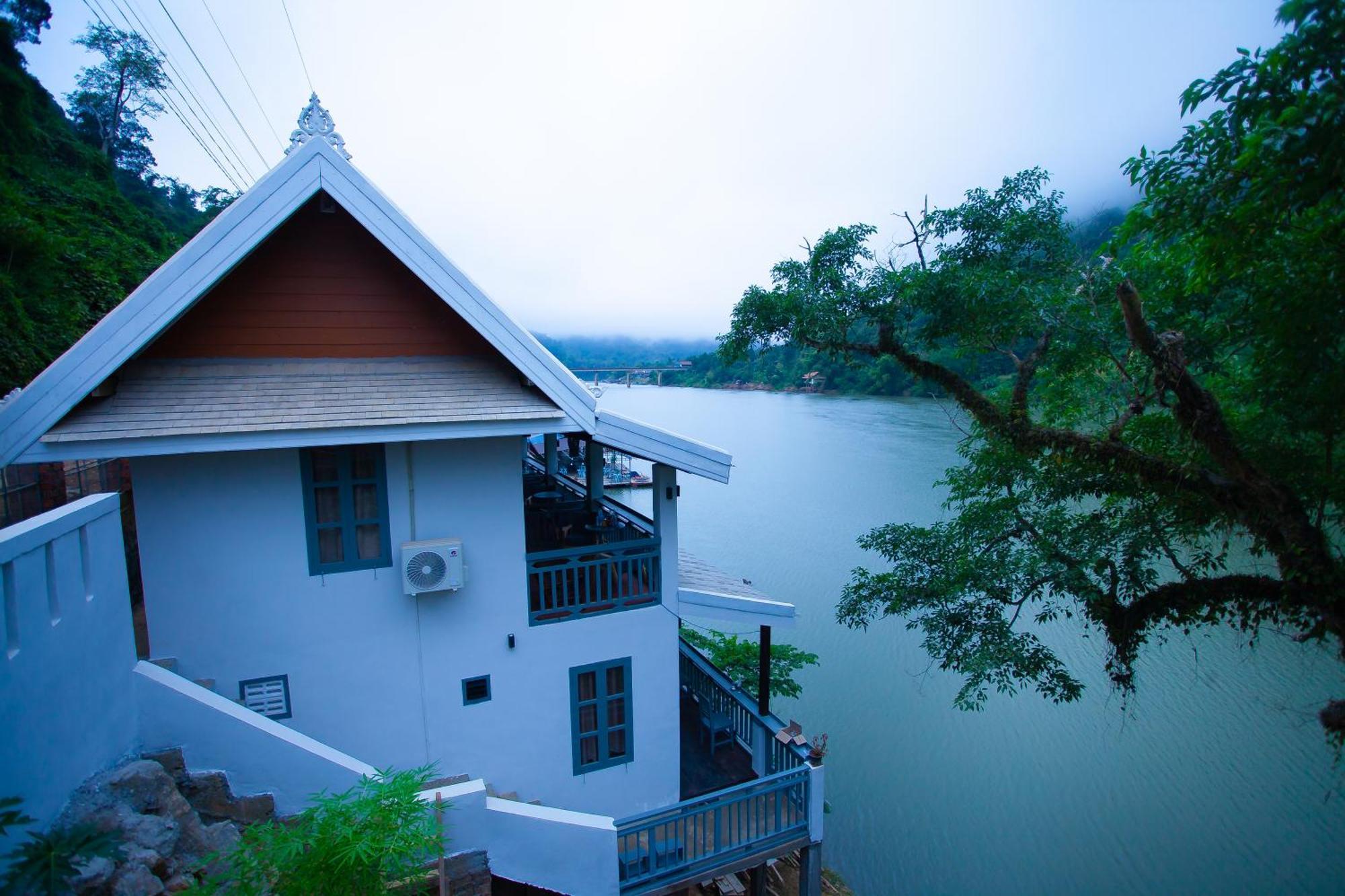 Dokchampa River View Villa Nong Khiaw Luaran gambar