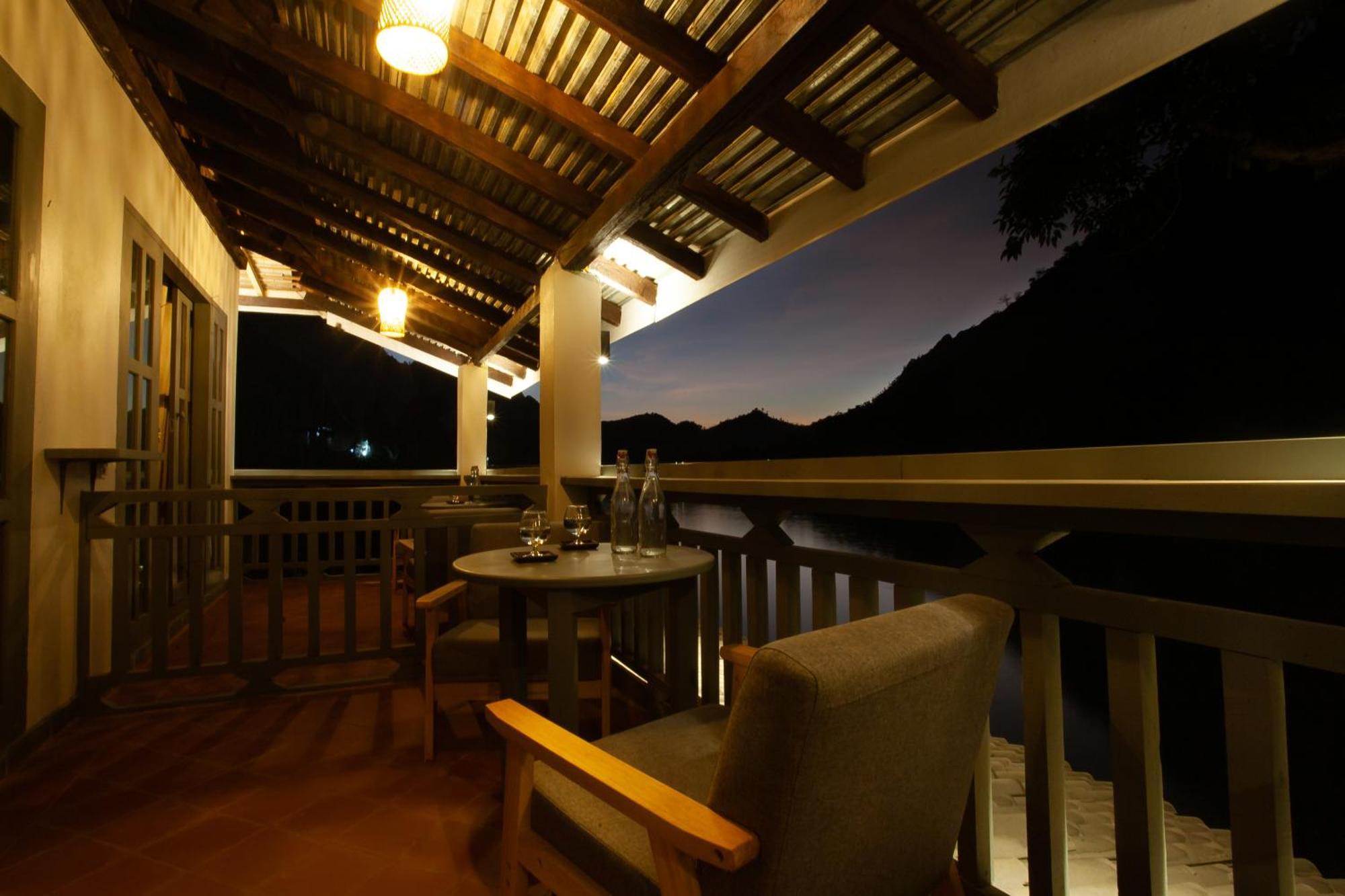 Dokchampa River View Villa Nong Khiaw Luaran gambar